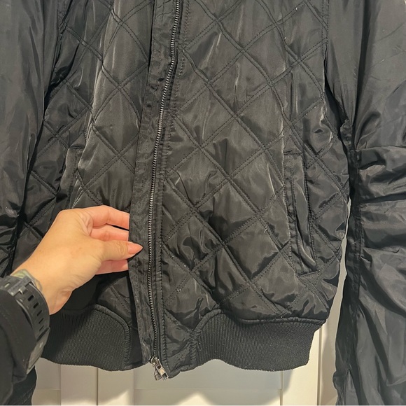 Quilted bomber jacket - Picture 3 of 5